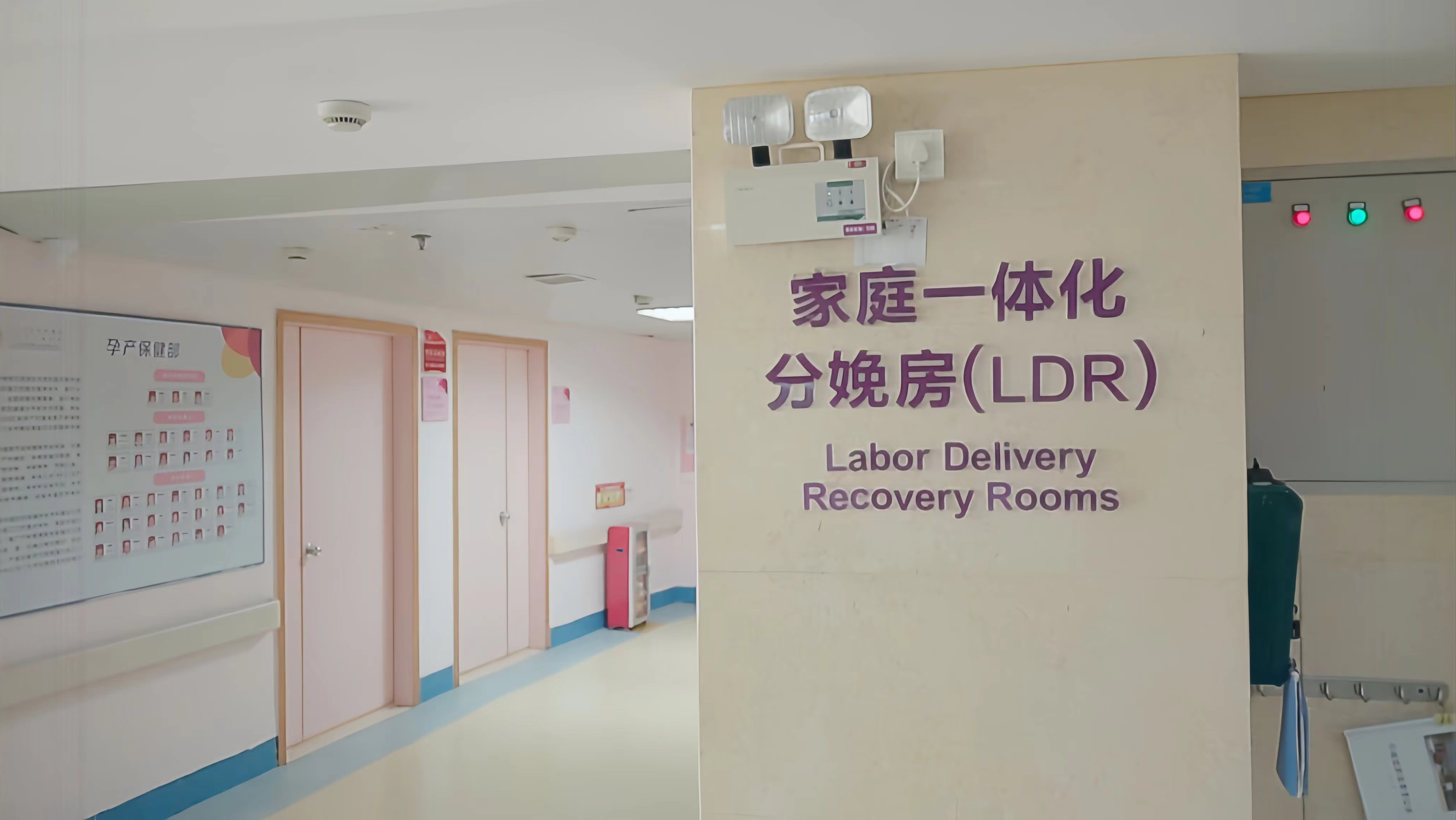 333体育同质透心地板